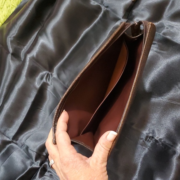 Authentic Burberrys Clutch Bag - Picture 8 of 10